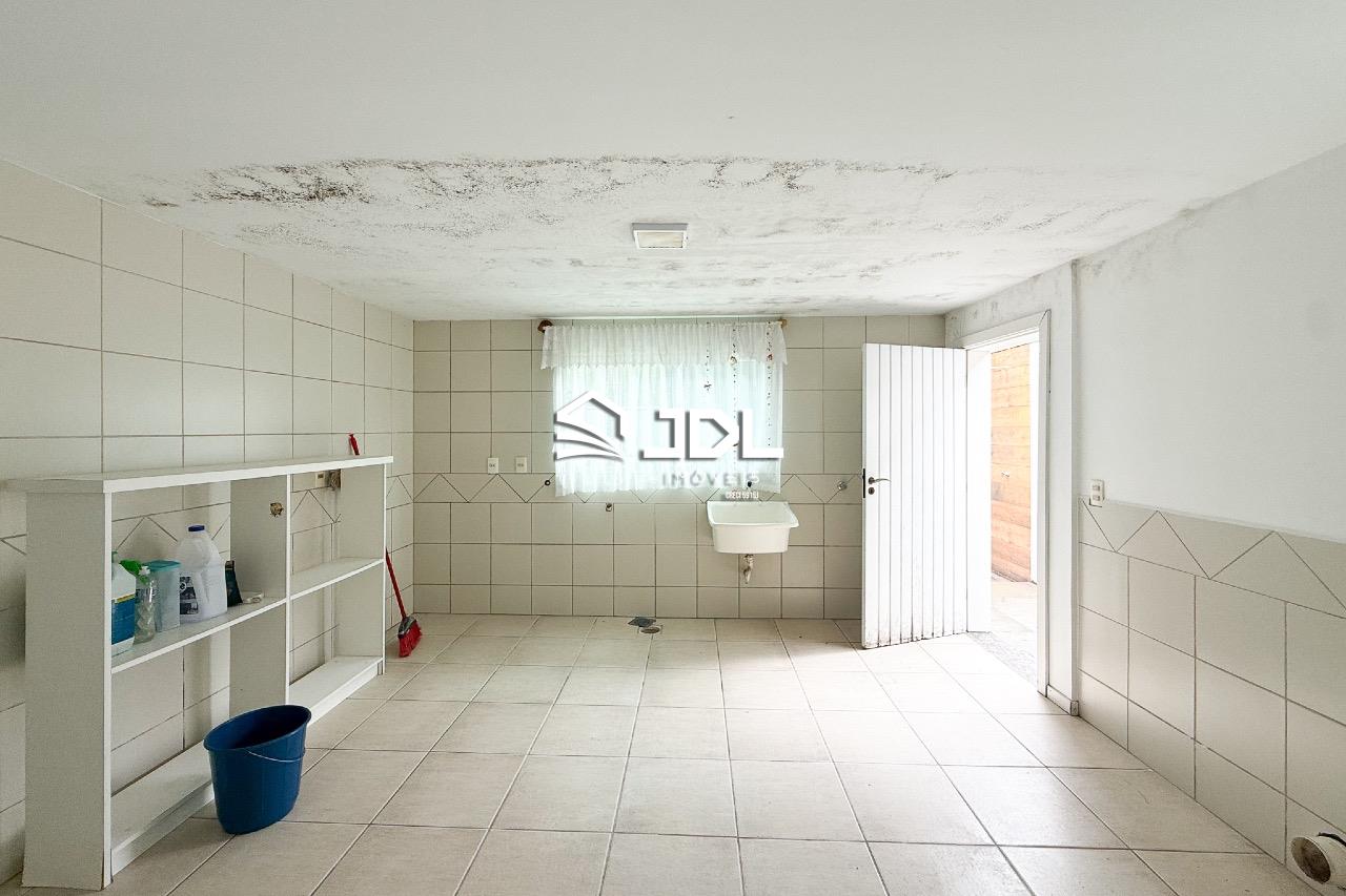 Casa à venda no bairro Salto: 