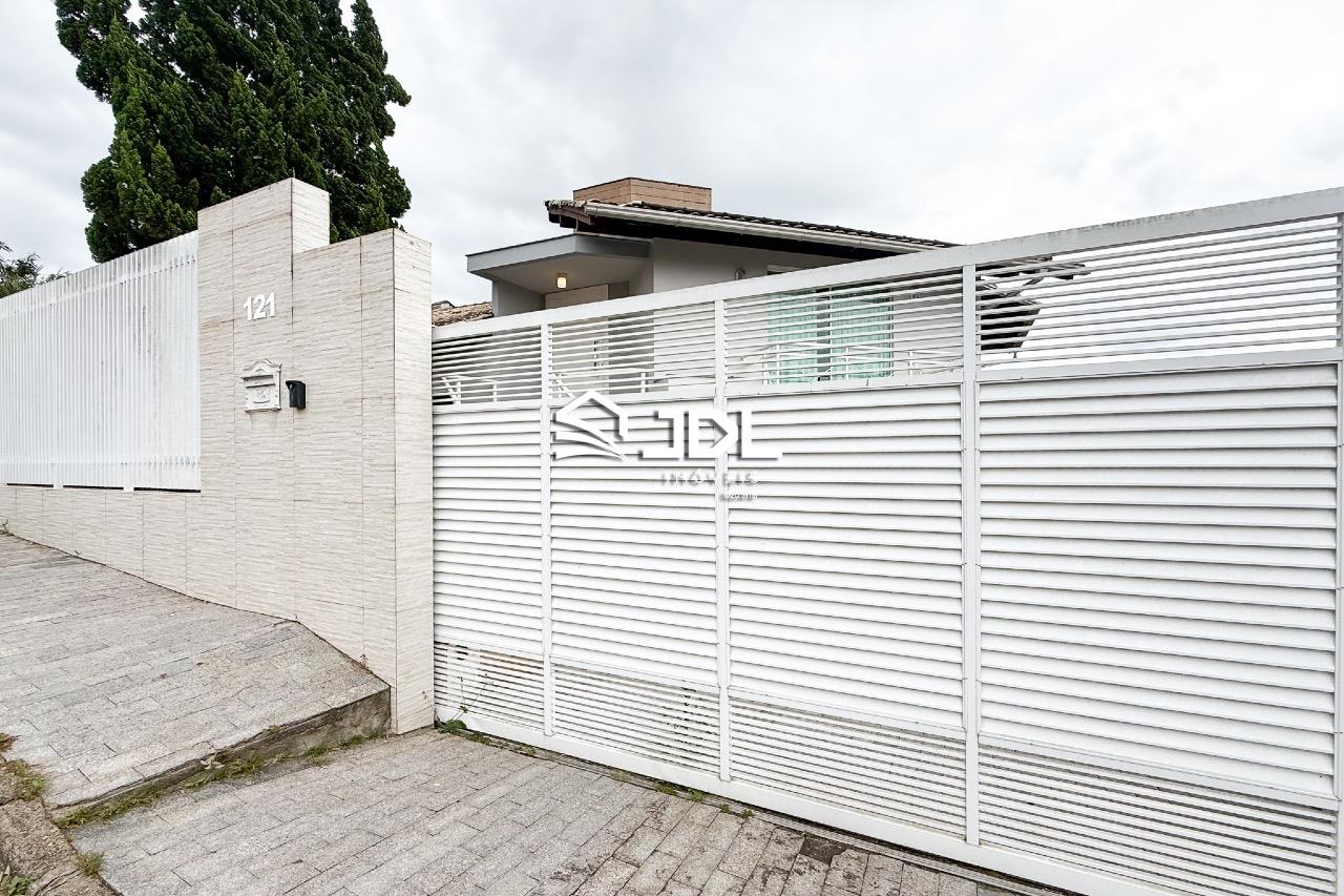 Casa à venda no bairro Salto: 