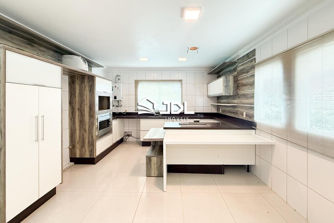 Casa à venda no bairro Salto: 