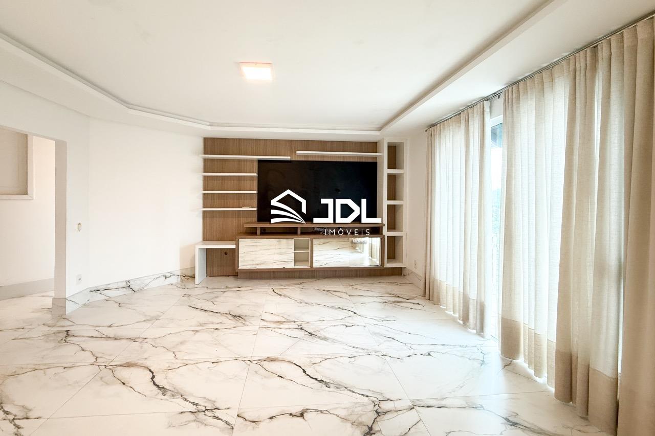 Casa à venda no bairro Salto: 