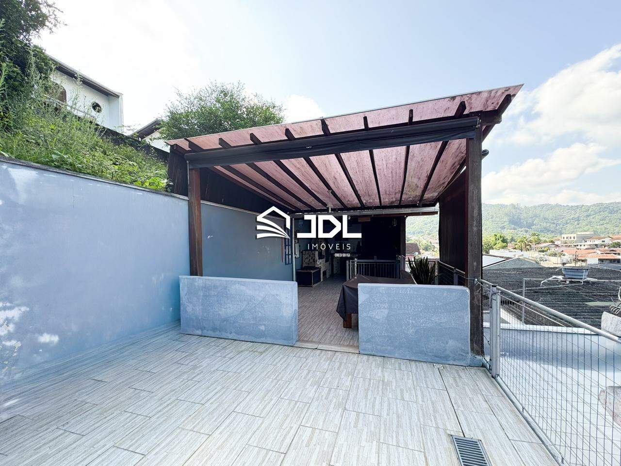 Casa à venda no bairro Velha: 