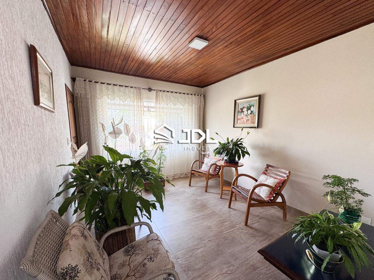 Casa à venda no bairro Velha: 