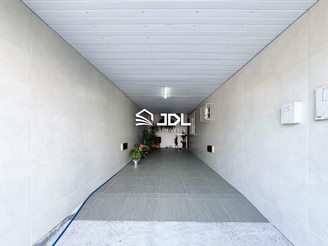 Casa à venda no bairro Velha: 