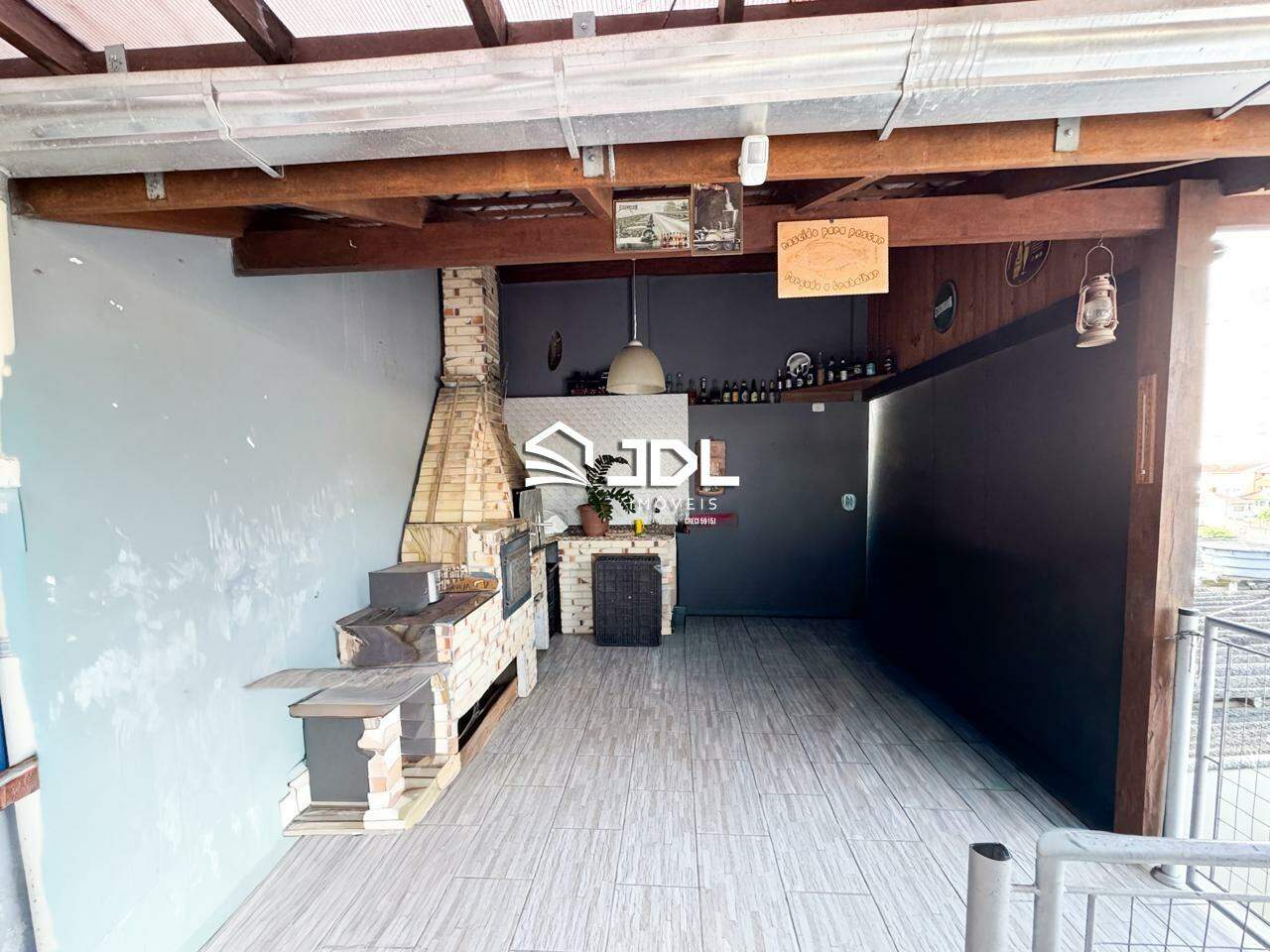 Casa à venda no bairro Velha: 