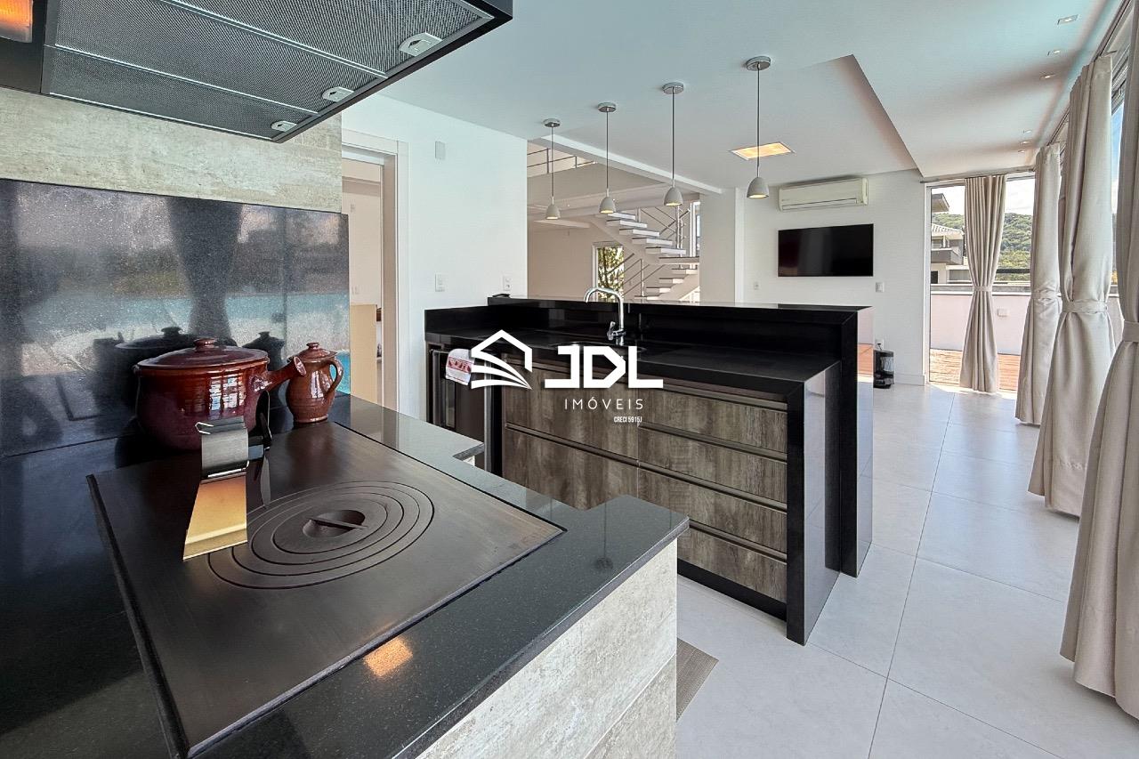 Casa à venda no bairro Itoupava Central: 