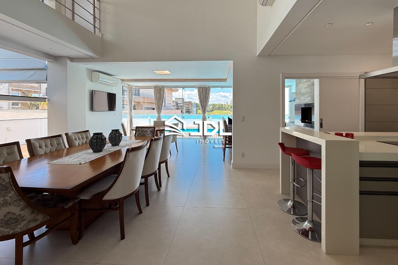 Casa à venda no bairro Itoupava Central - foto 1