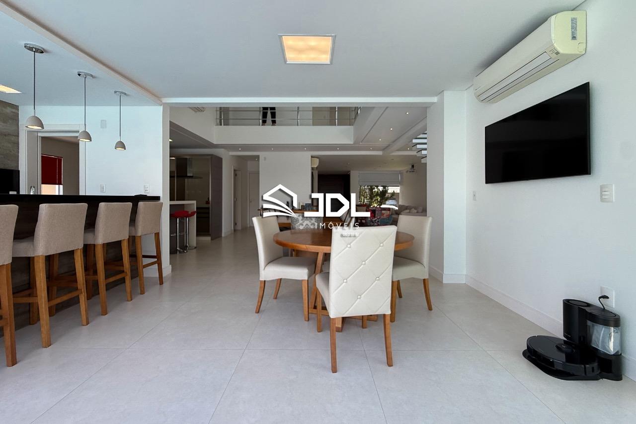 Casa à venda no bairro Itoupava Central: 