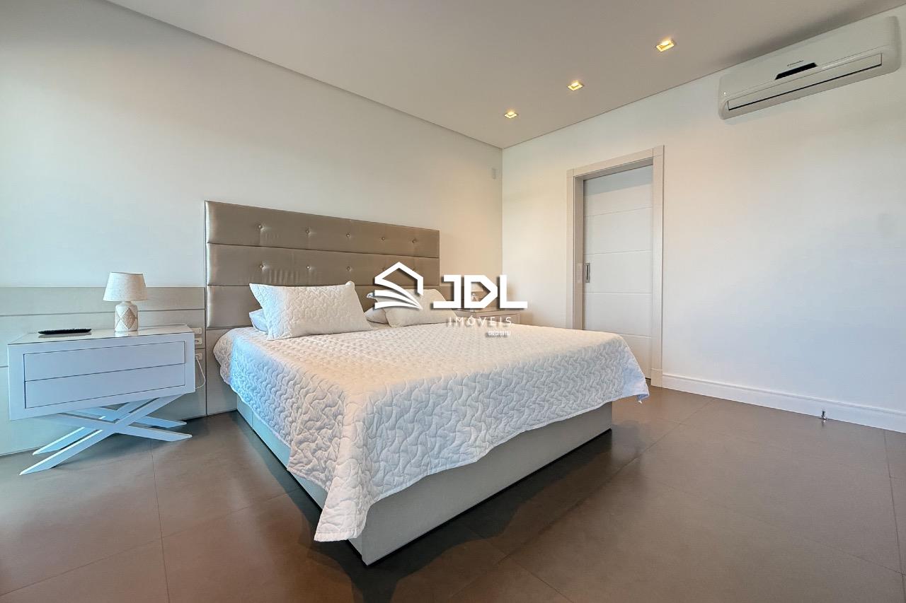 Casa à venda no bairro Itoupava Central: 