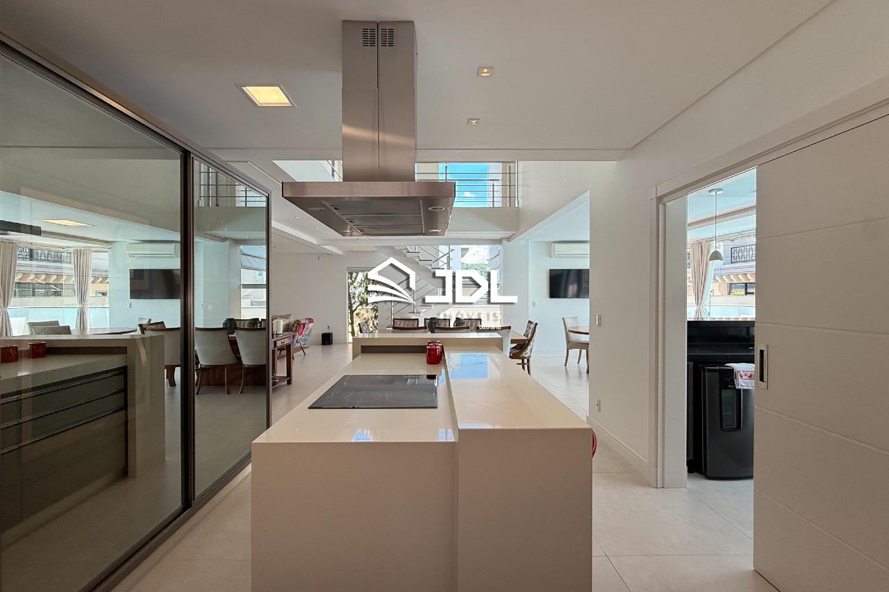 Casa à venda no bairro Itoupava Central: 