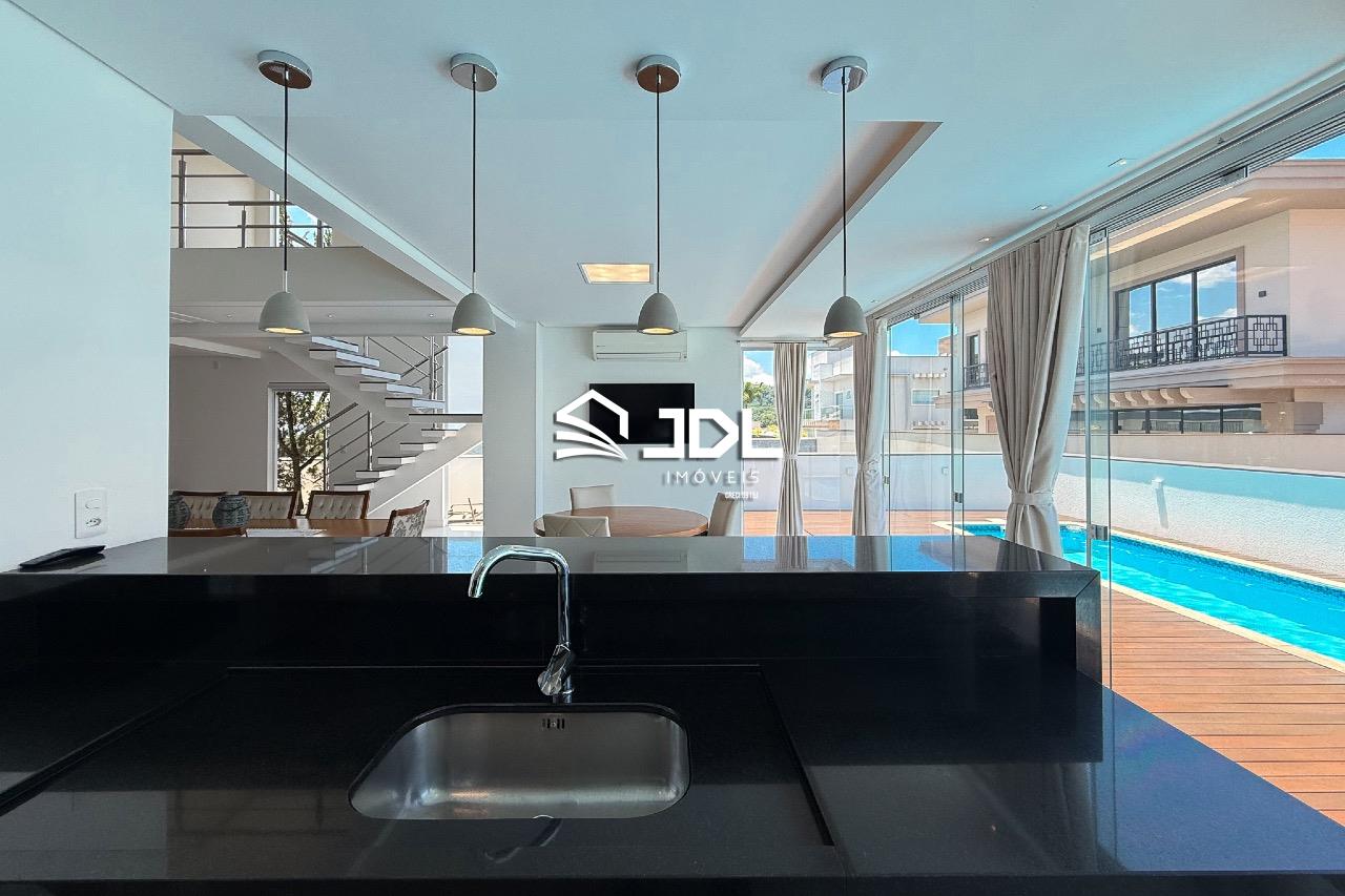 Casa à venda no bairro Itoupava Central: 