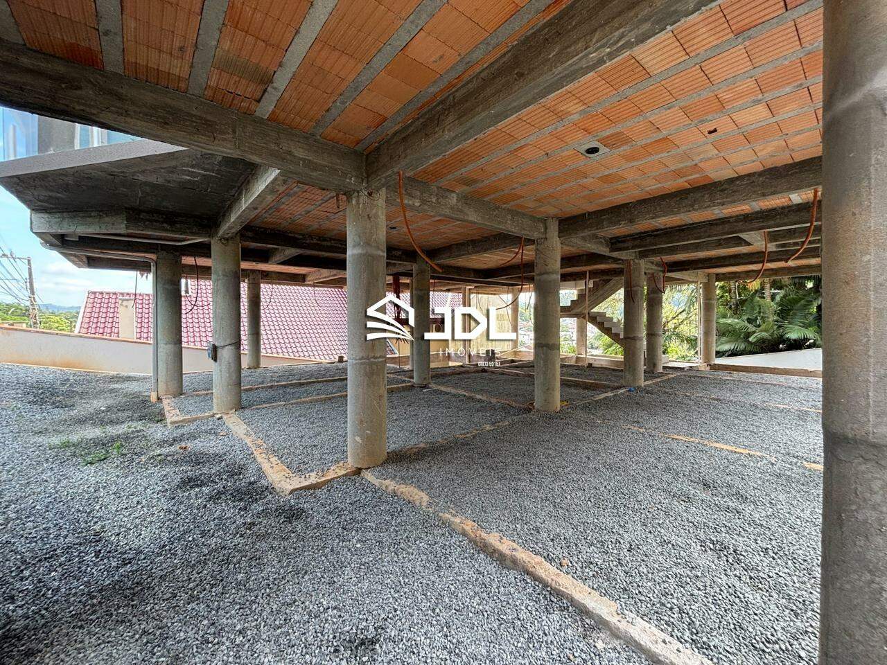 Casa à venda no bairro Tribess: 