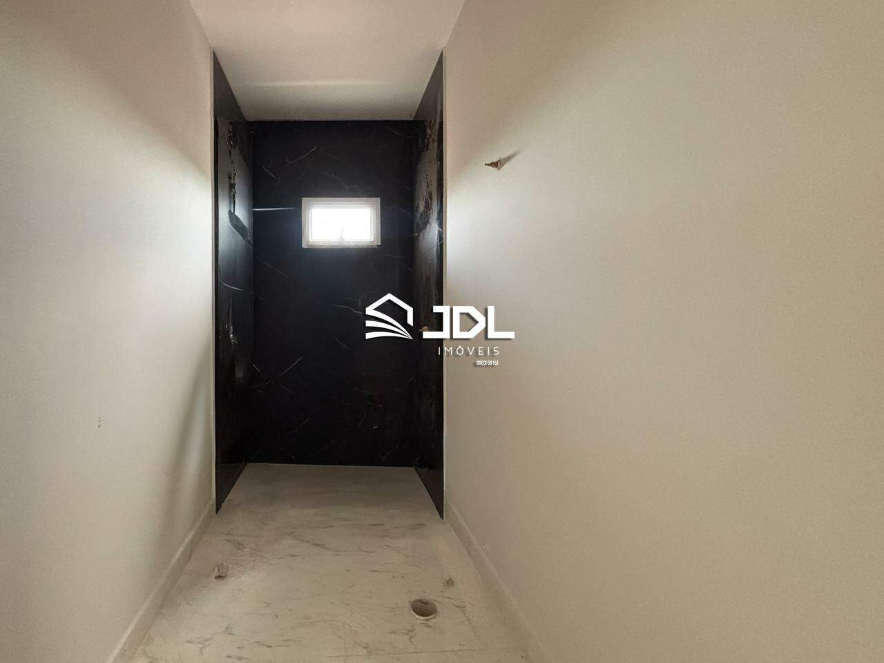 Casa à venda no bairro Tribess: 