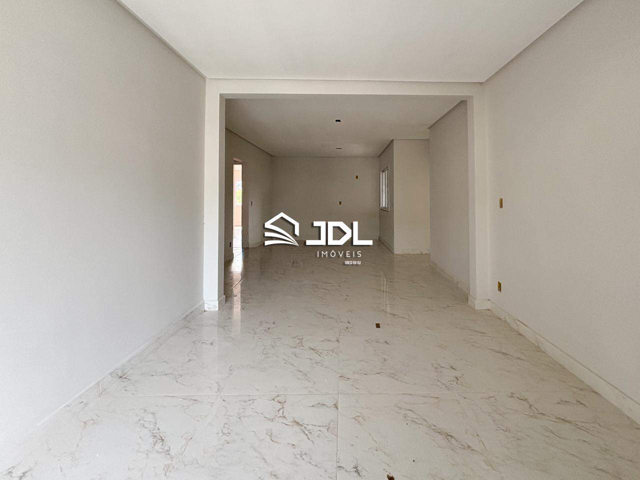 Casa à venda no bairro Tribess: 