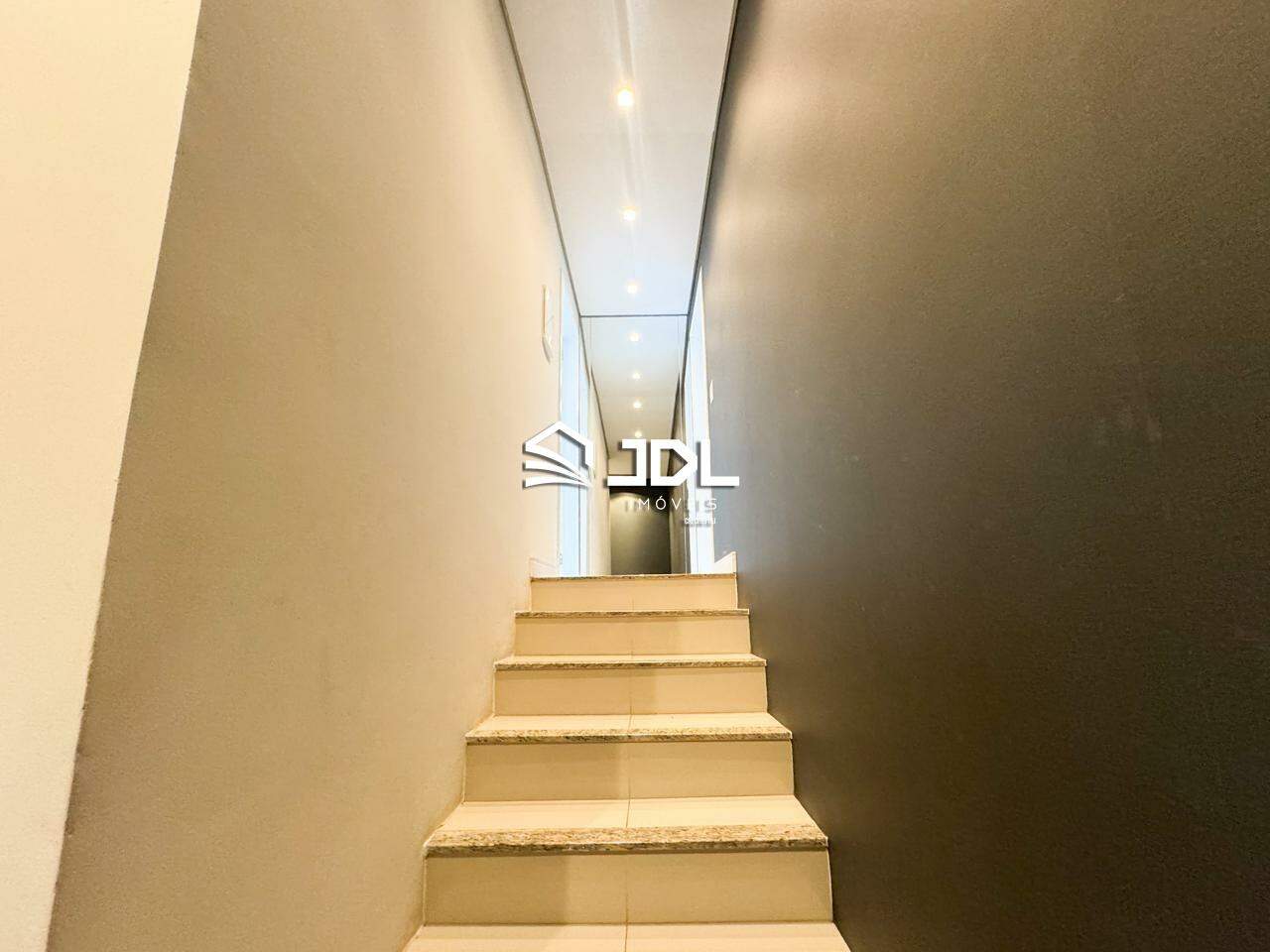 Casa à venda no bairro Água Verde: 