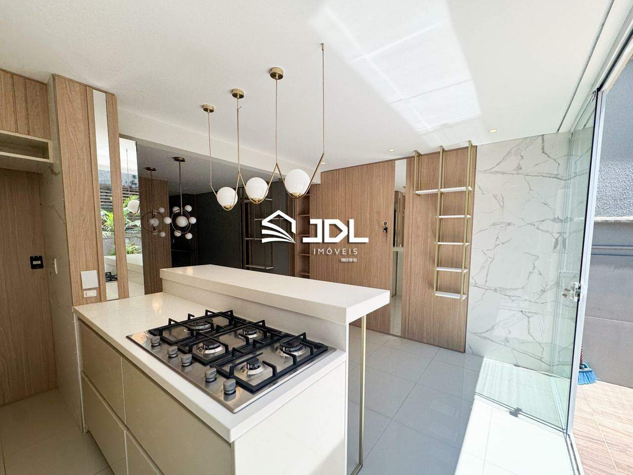 Casa à venda no bairro Água Verde: 