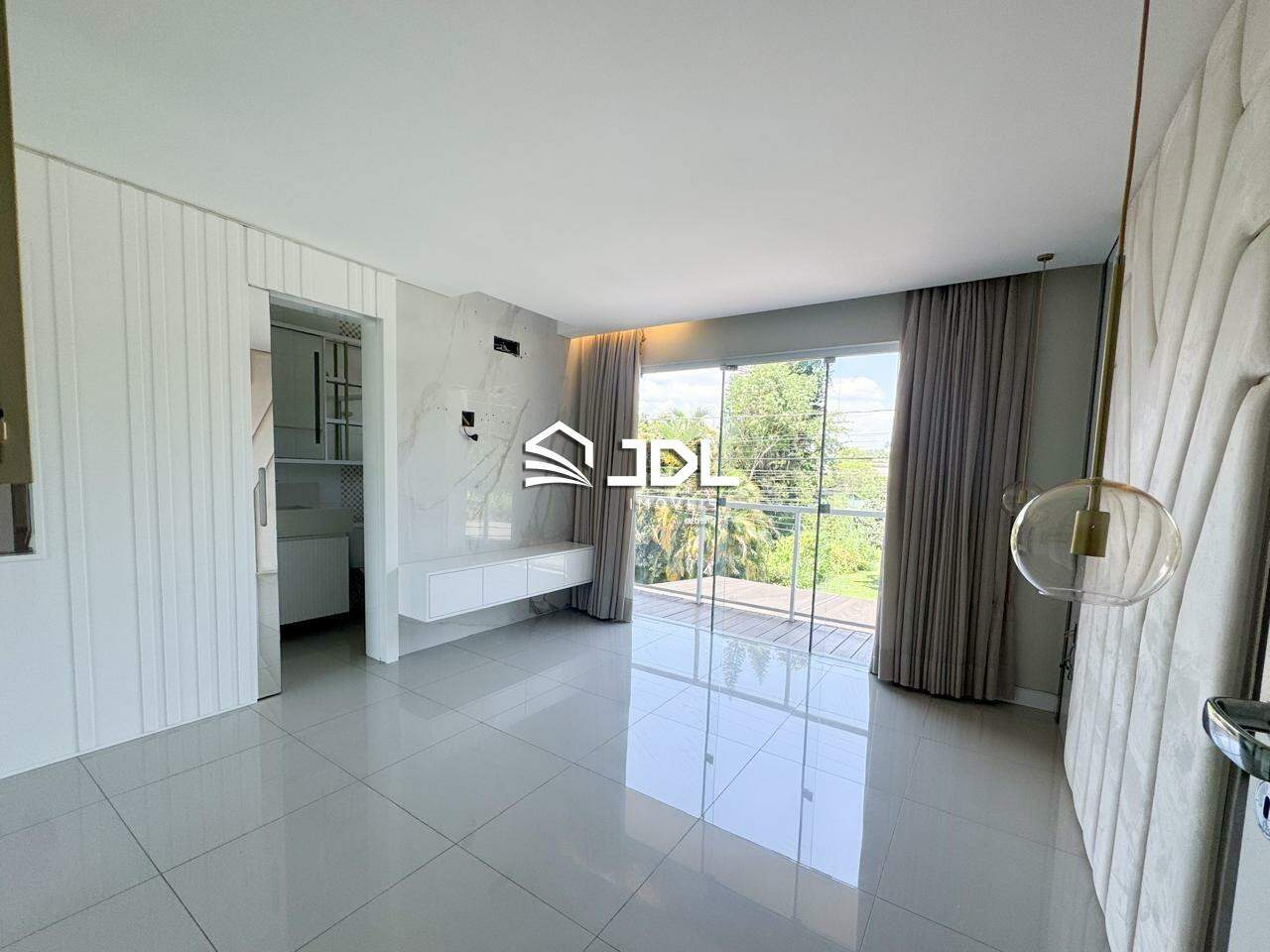 Casa à venda no bairro Água Verde: 