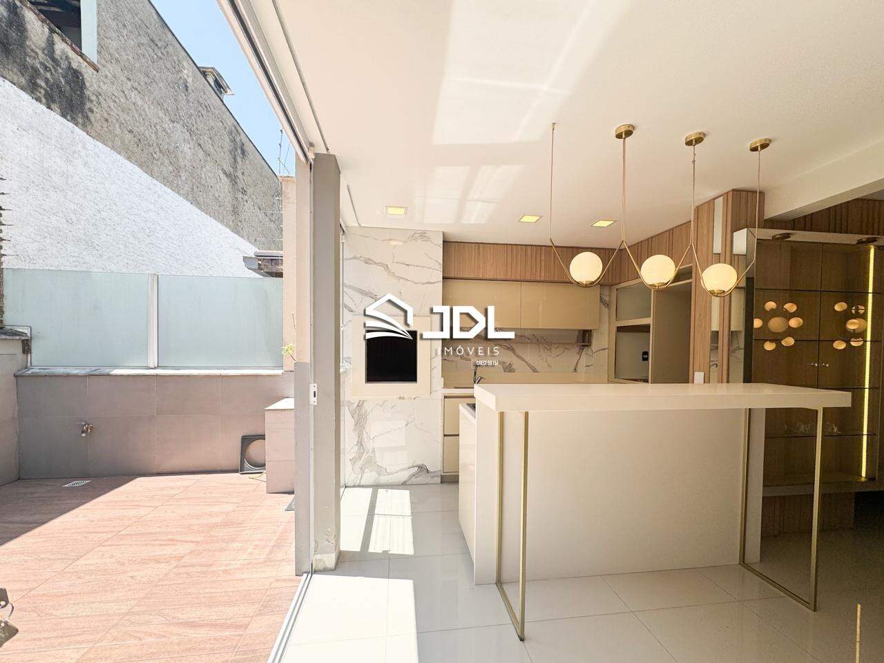 Casa à venda no bairro Água Verde: 