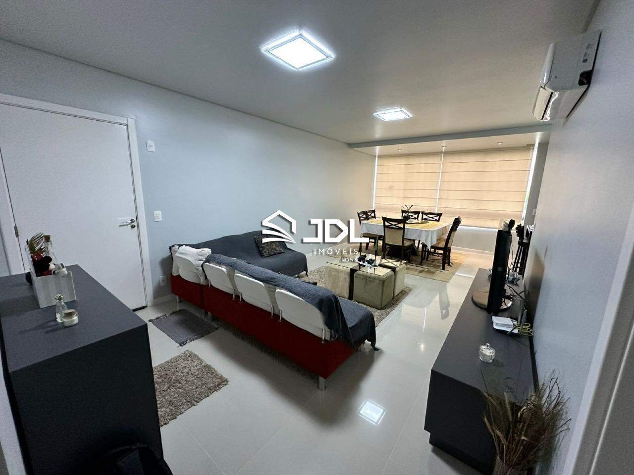 Apartamento à venda no bairro Centro: 