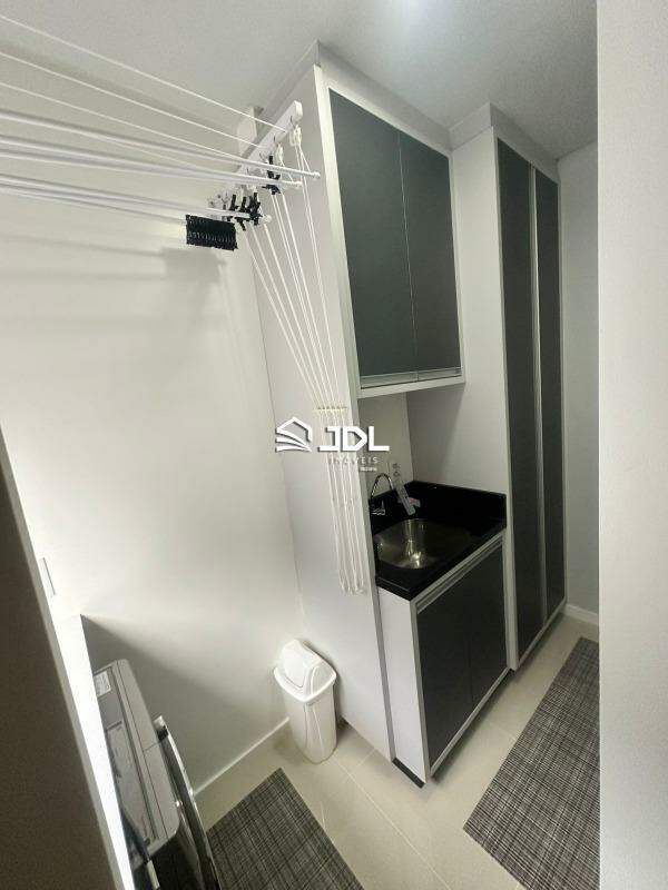 Apartamento à venda no bairro Centro: 