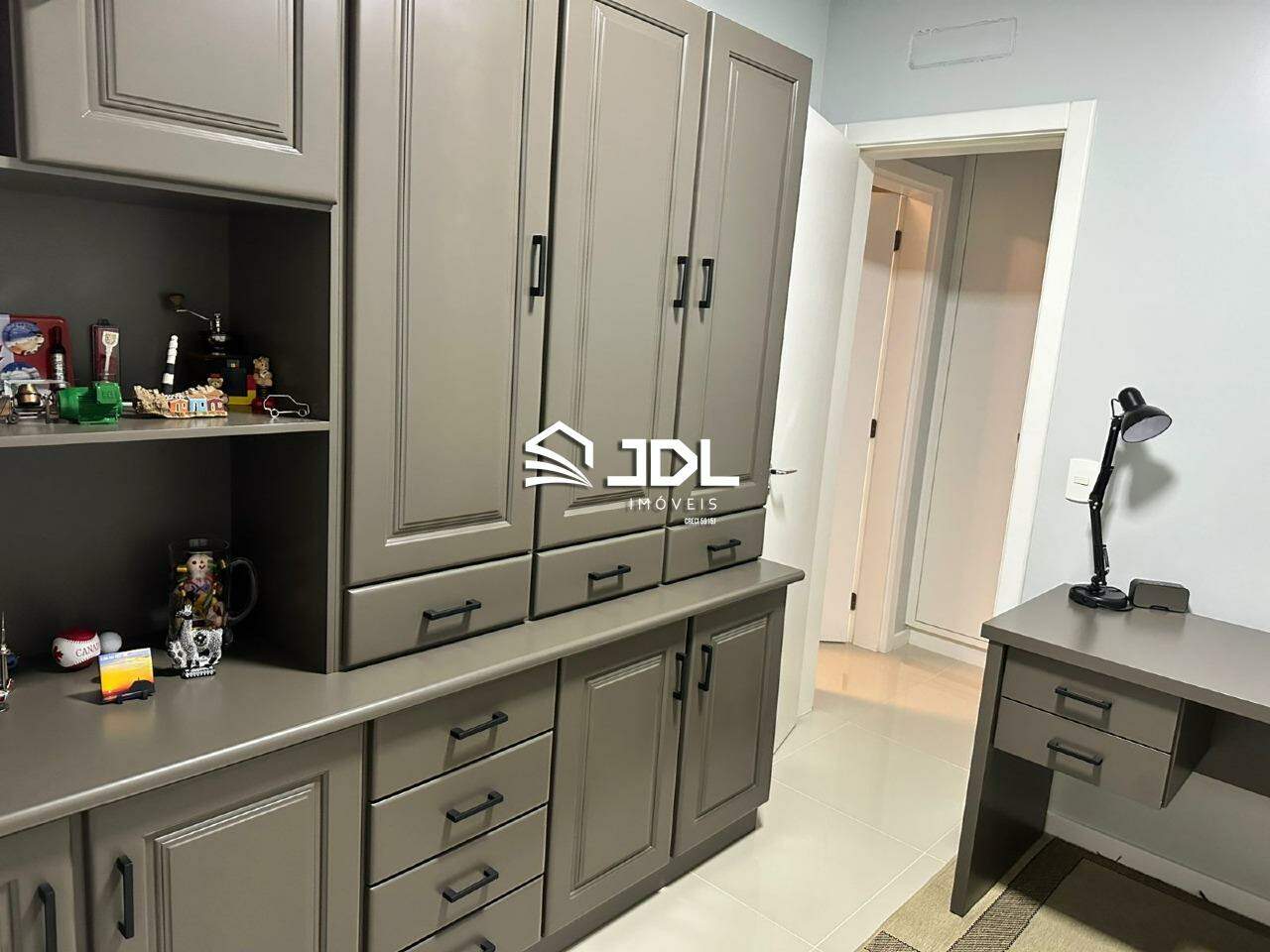 Apartamento à venda no bairro Centro: 