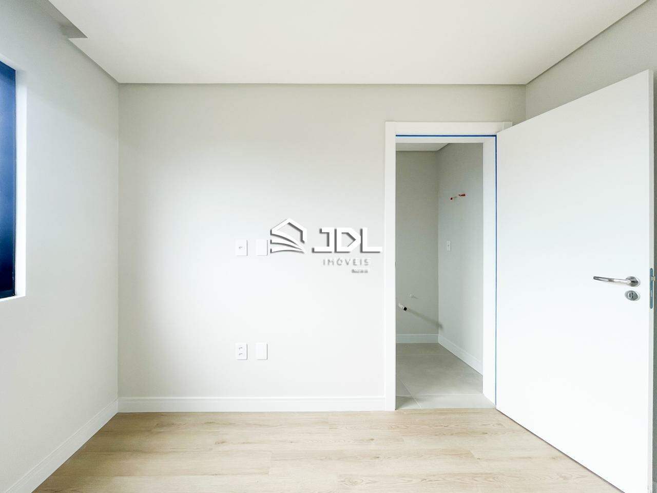 Apartamento à venda no bairro Itacolomi: 