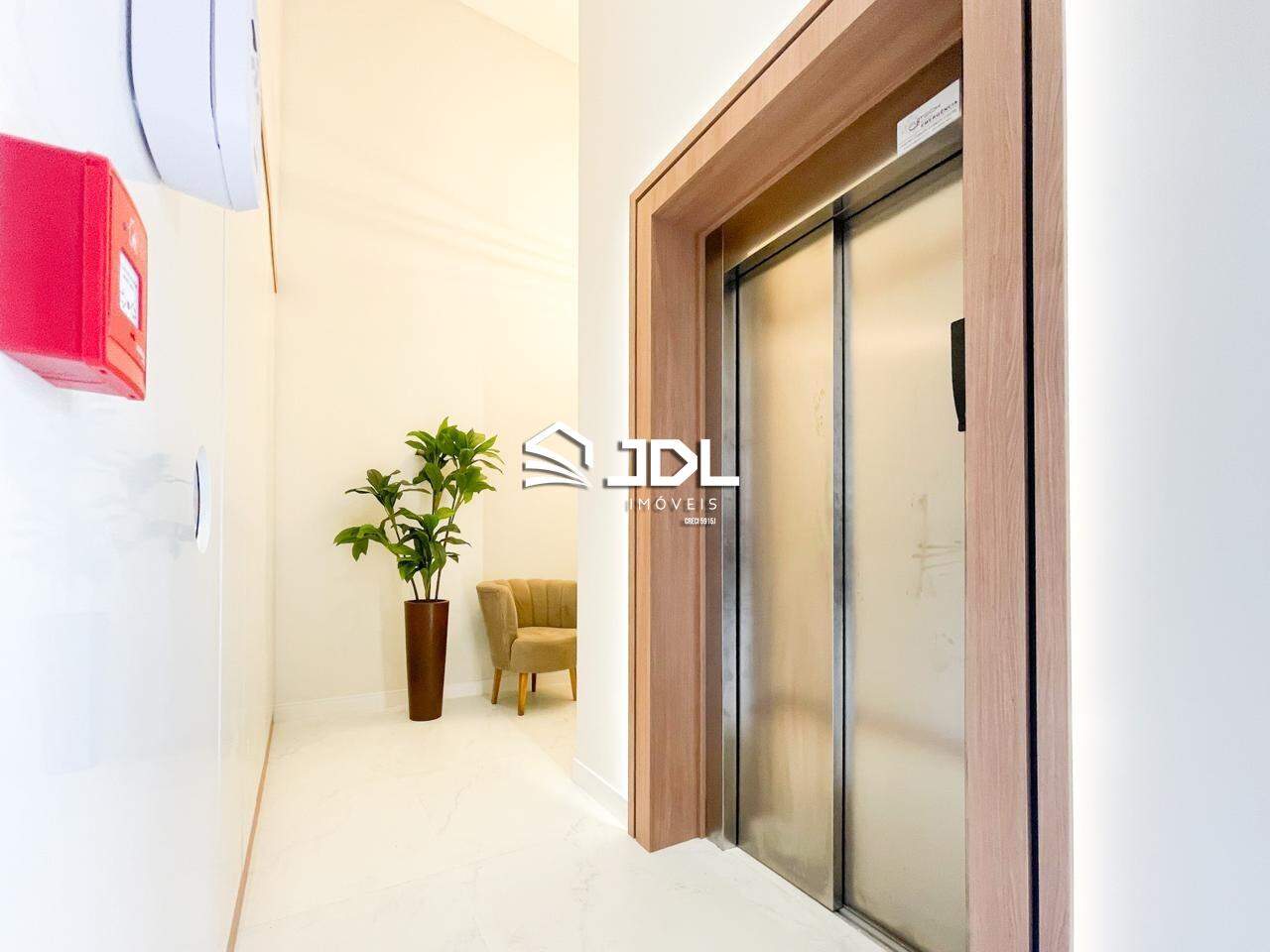 Apartamento à venda no bairro Itacolomi: 