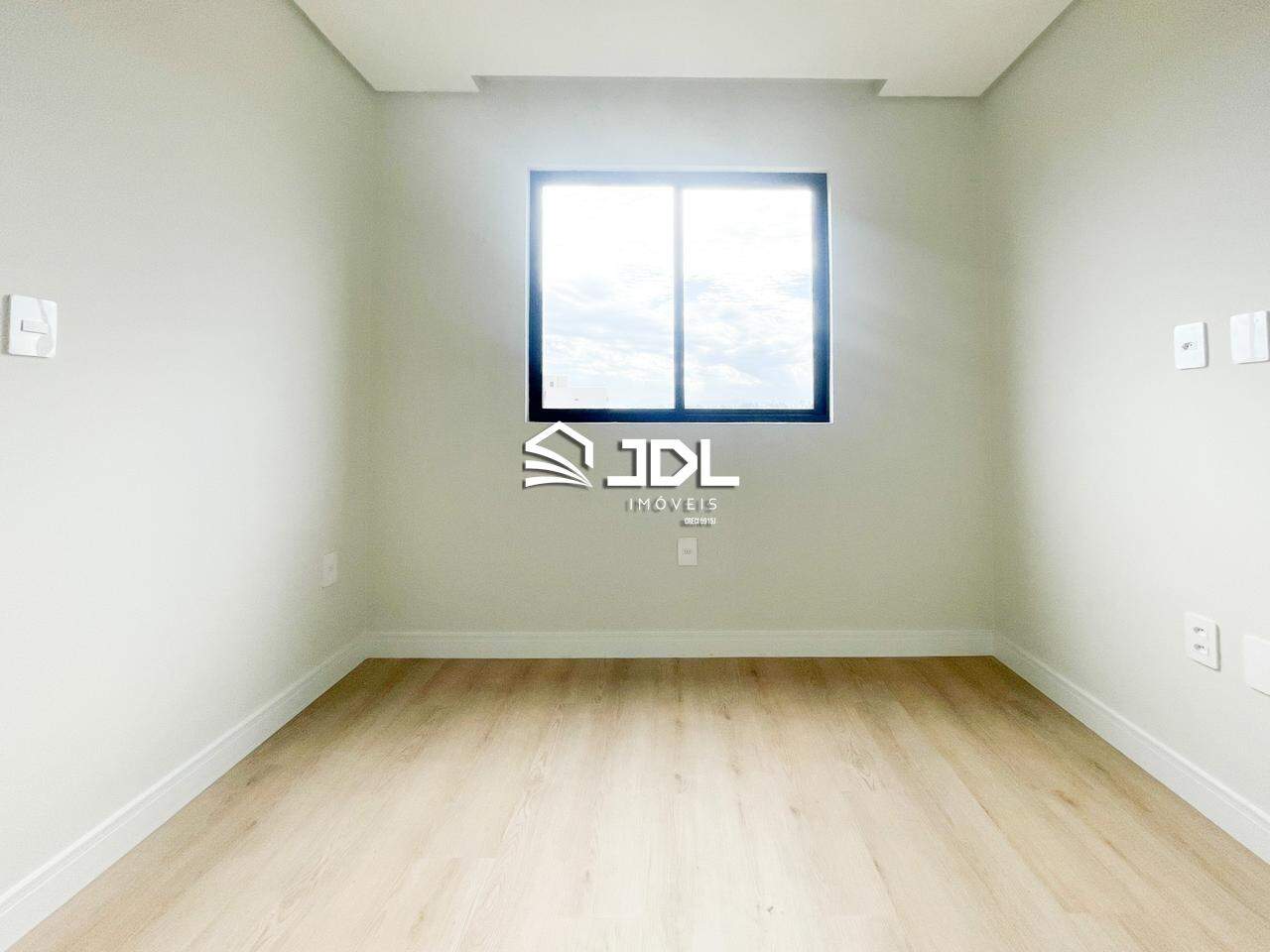 Apartamento à venda no bairro Itacolomi: 