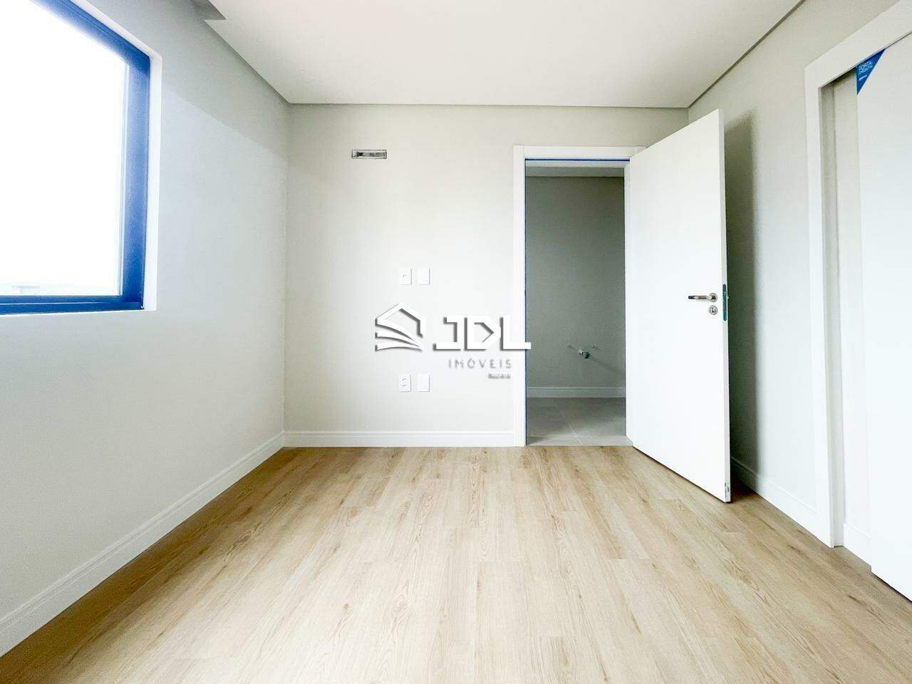 Apartamento à venda no bairro Itacolomi: 