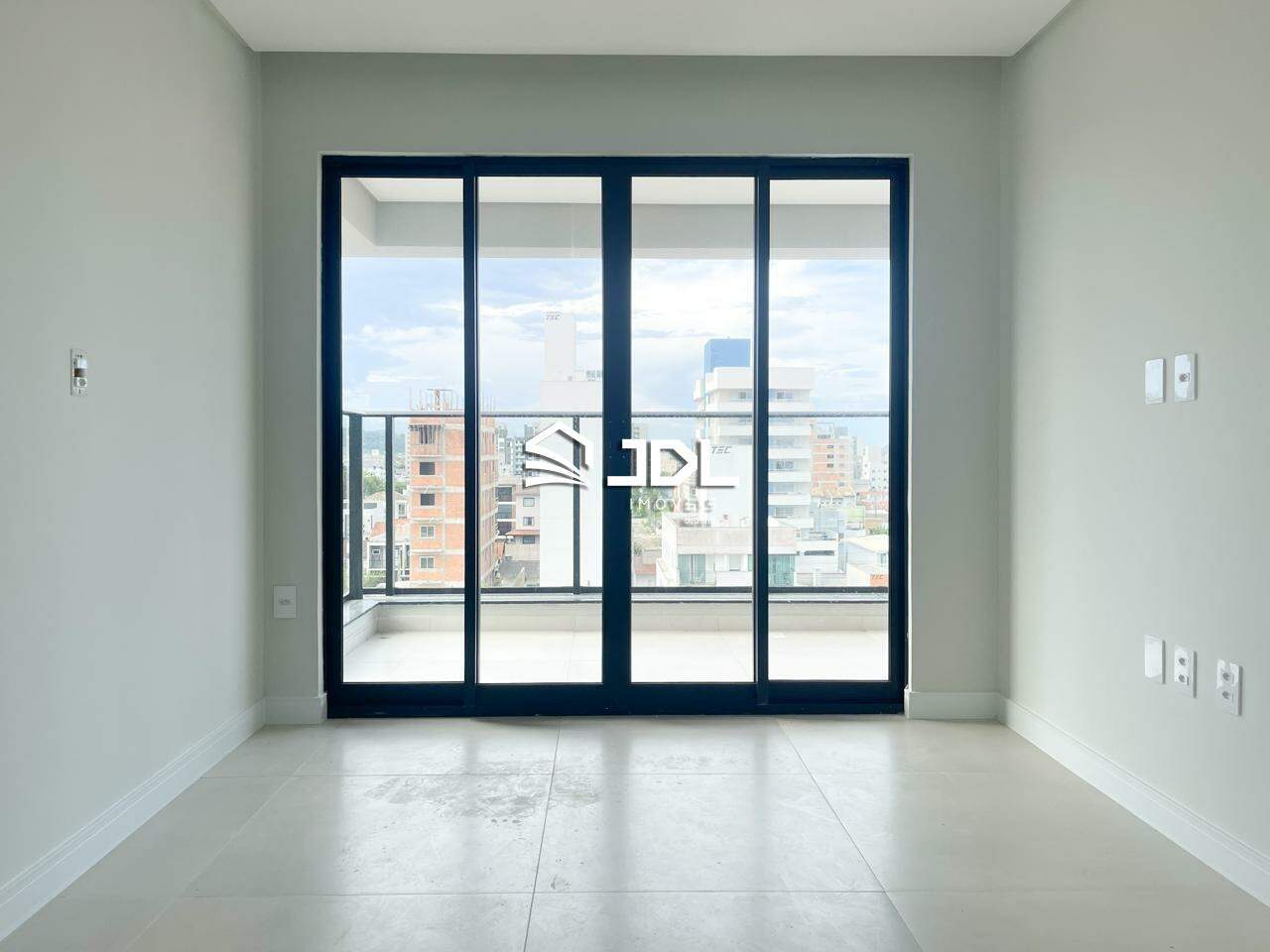 Apartamento à venda no bairro Itacolomi: 