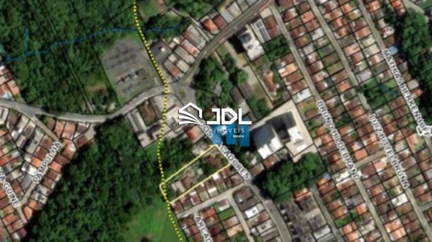 Terreno à venda no bairro Velha: 