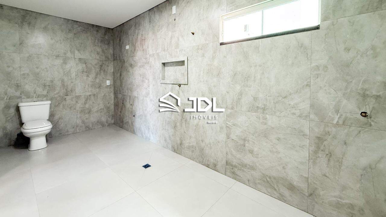 Casa à venda no bairro Murta: 