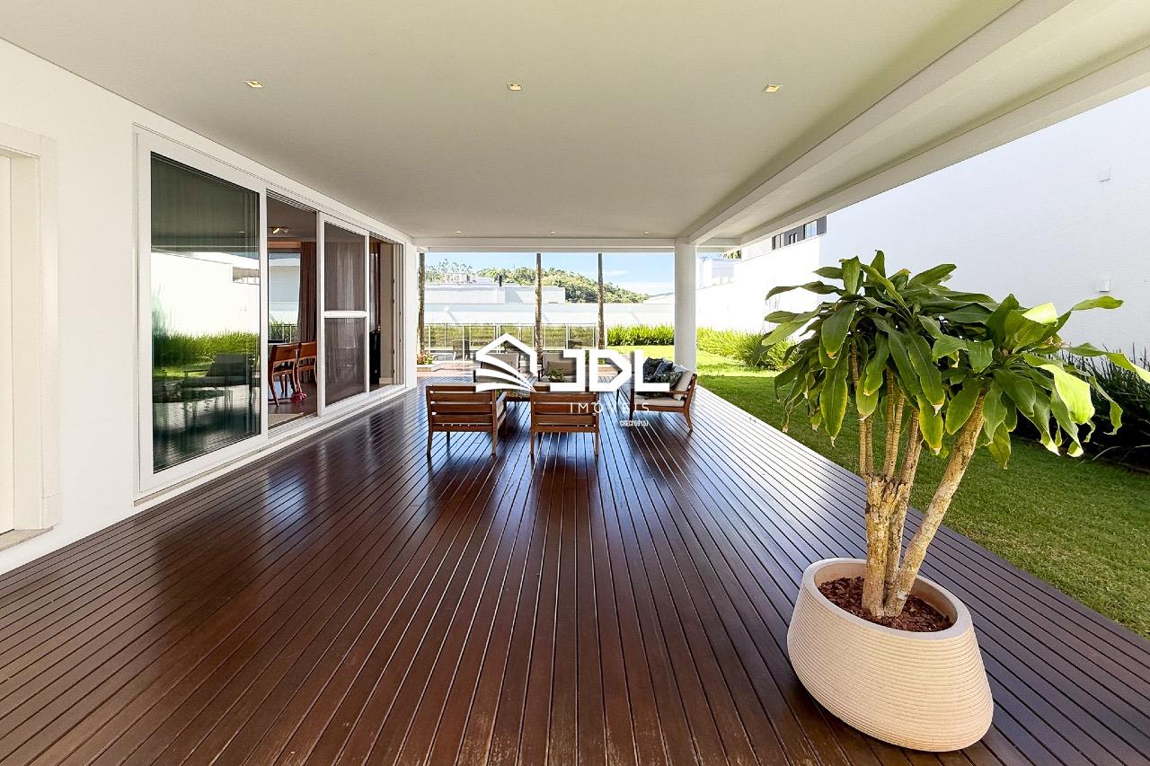 Casa à venda no bairro Itoupava Central: 