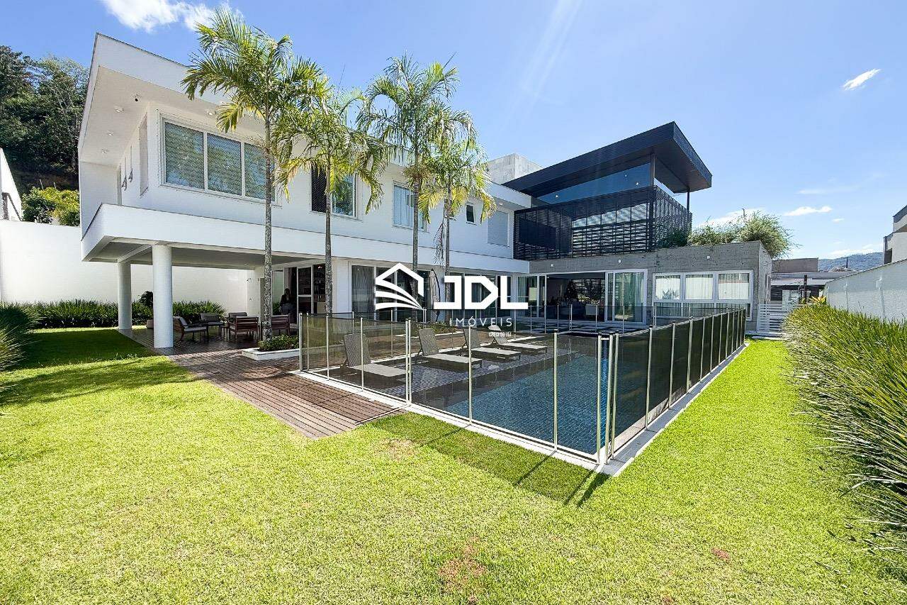 Casa à venda no bairro Itoupava Central: 