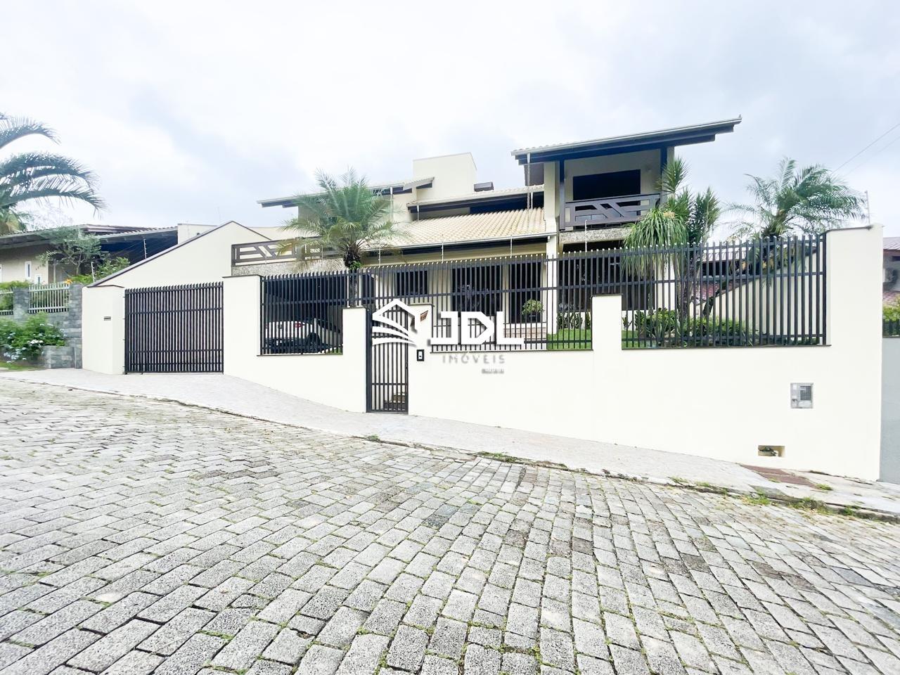 Casa à venda no bairro Fortaleza: 