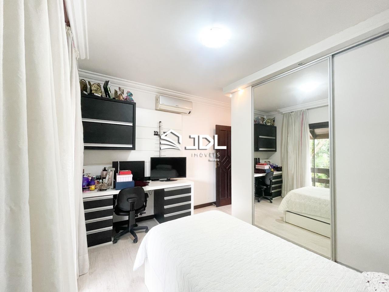 Casa à venda no bairro Fortaleza: 