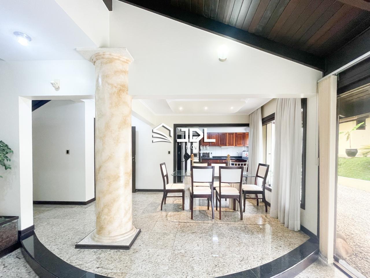 Casa à venda no bairro Fortaleza: 