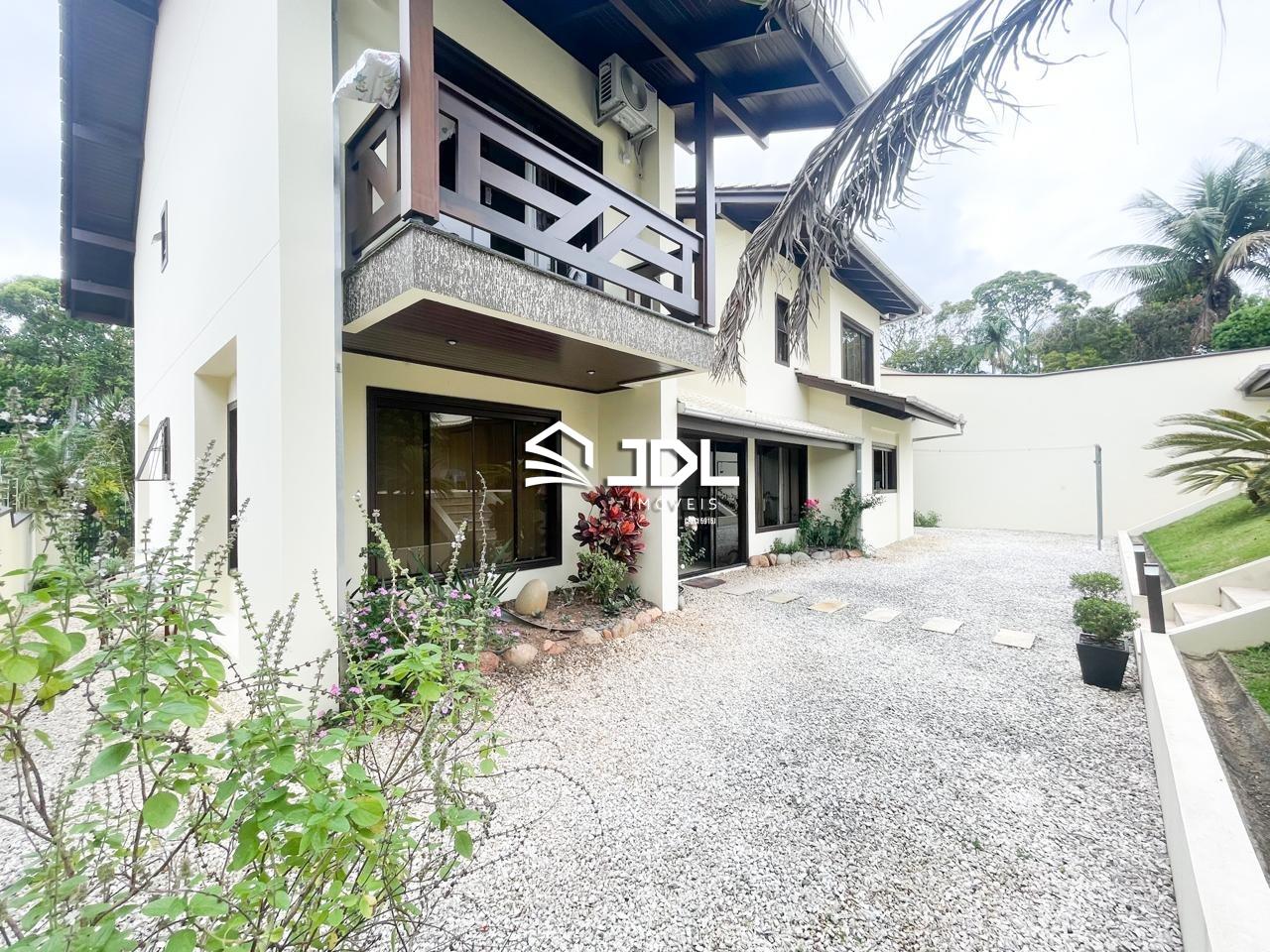 Casa à venda no bairro Fortaleza: 