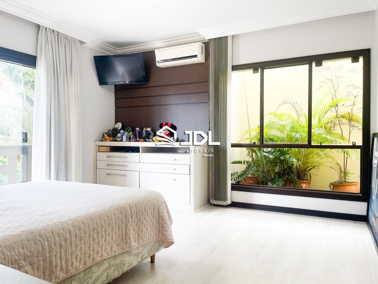 Casa à venda no bairro Fortaleza: 