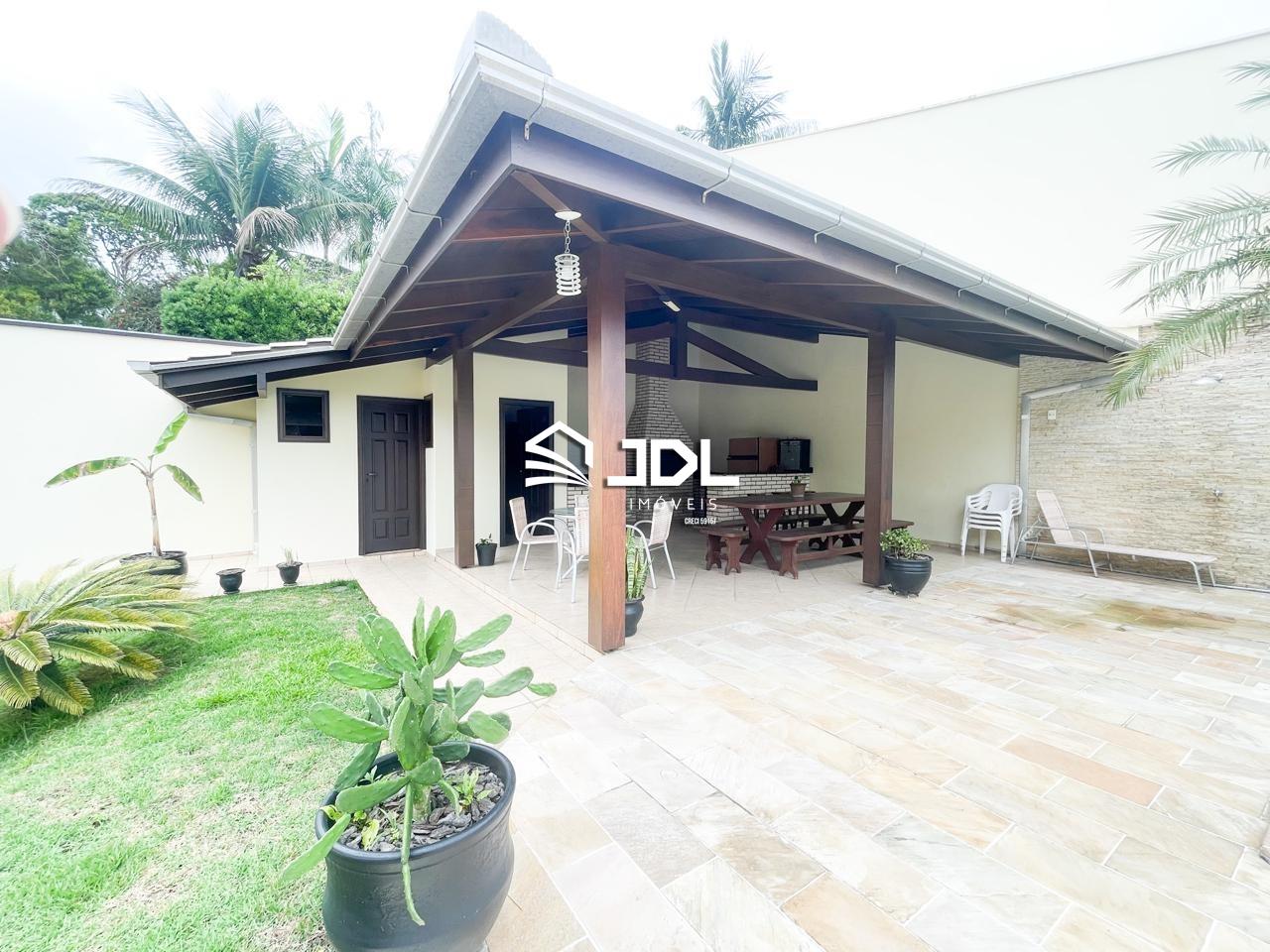 Casa à venda no bairro Fortaleza: 