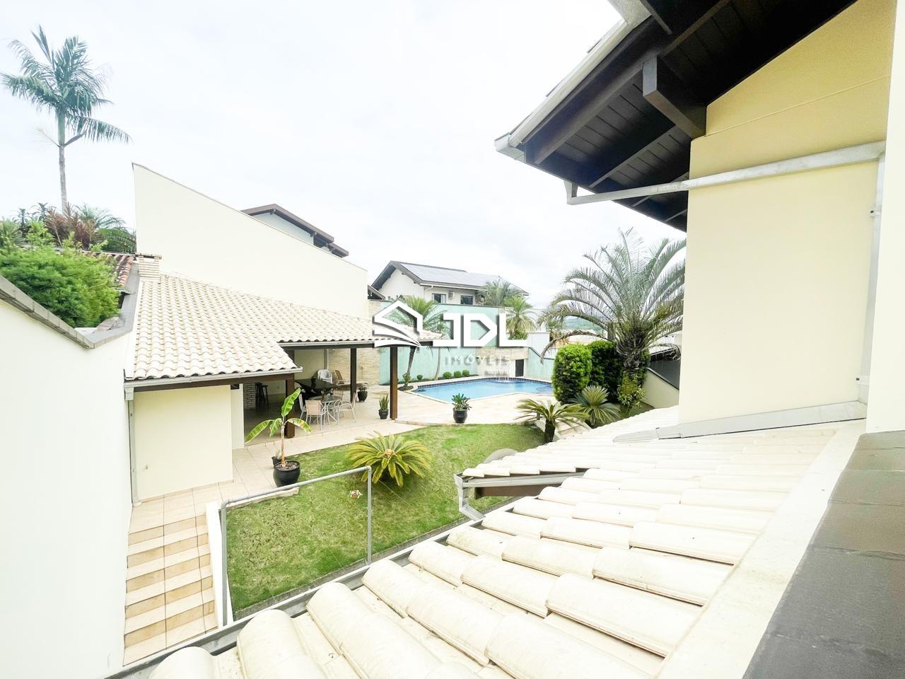 Casa à venda no bairro Fortaleza: 