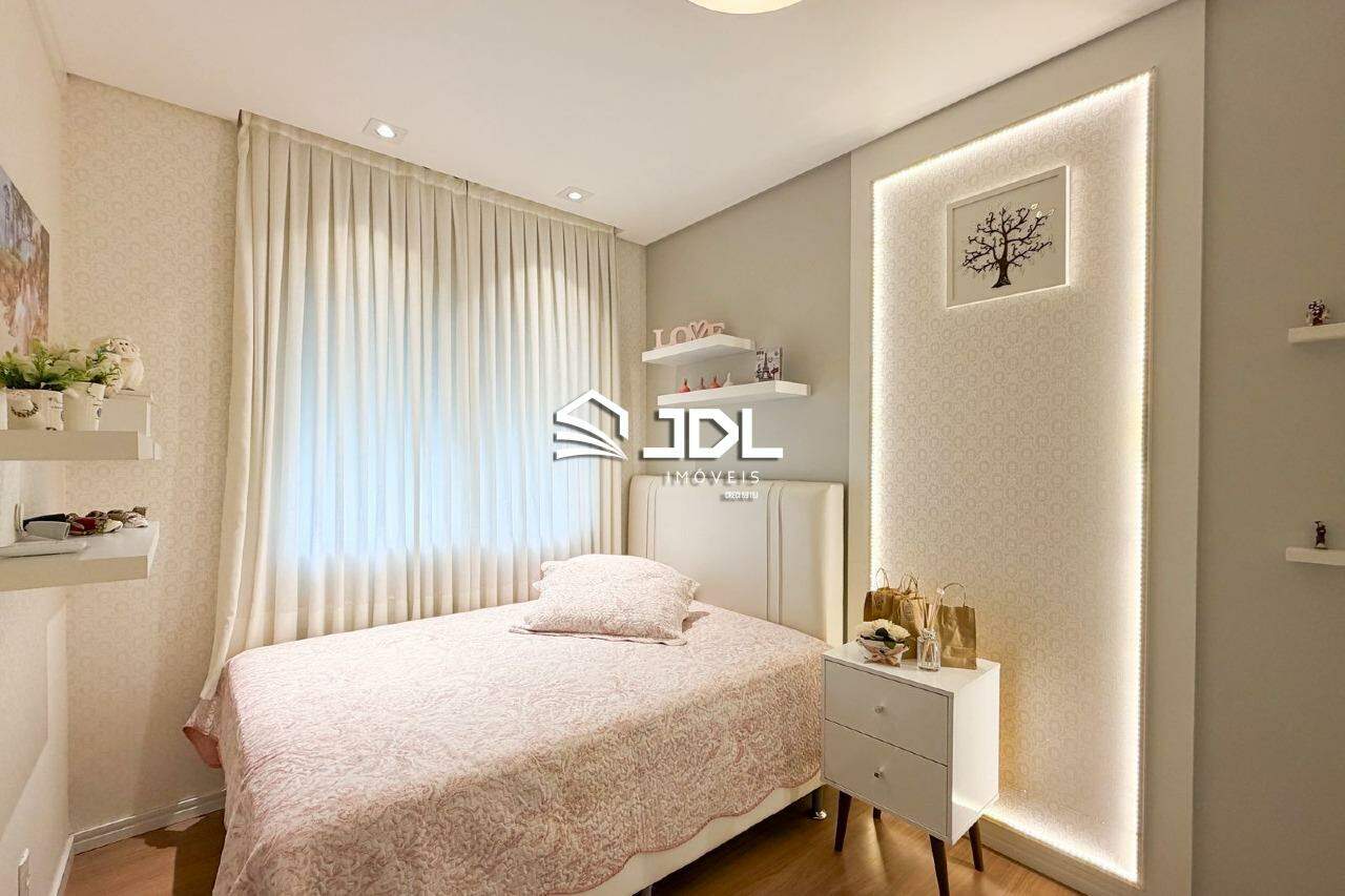 Apartamento à venda no bairro Victor Konder: 