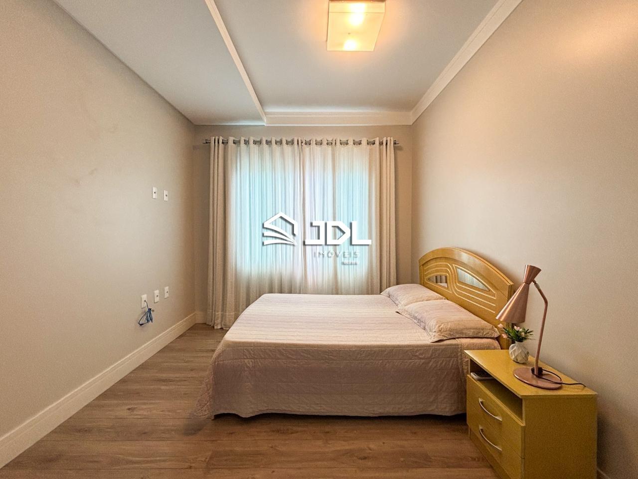 Casa à venda no bairro Itoupava Seca: 