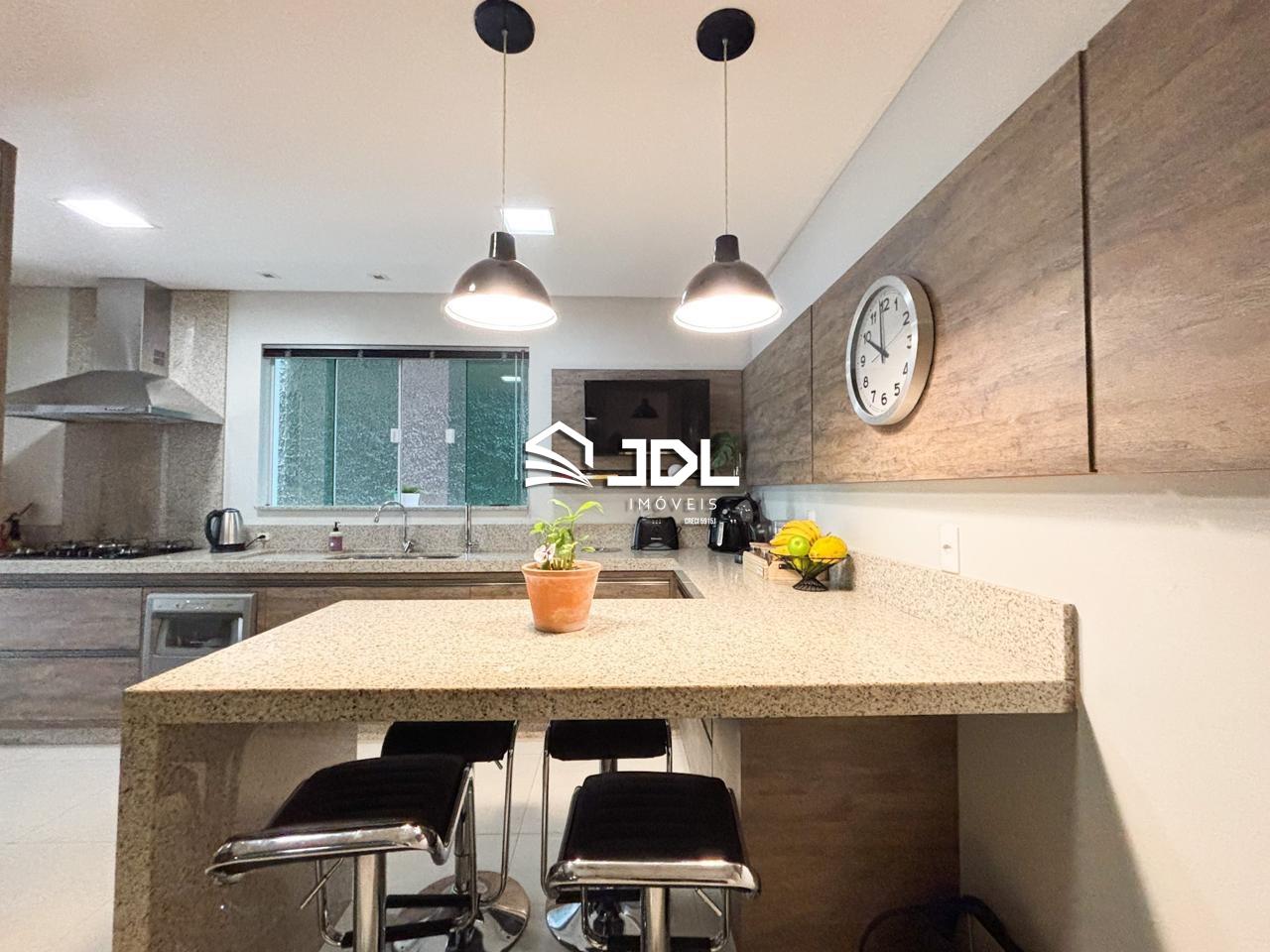 Casa à venda no bairro Itoupava Seca: 