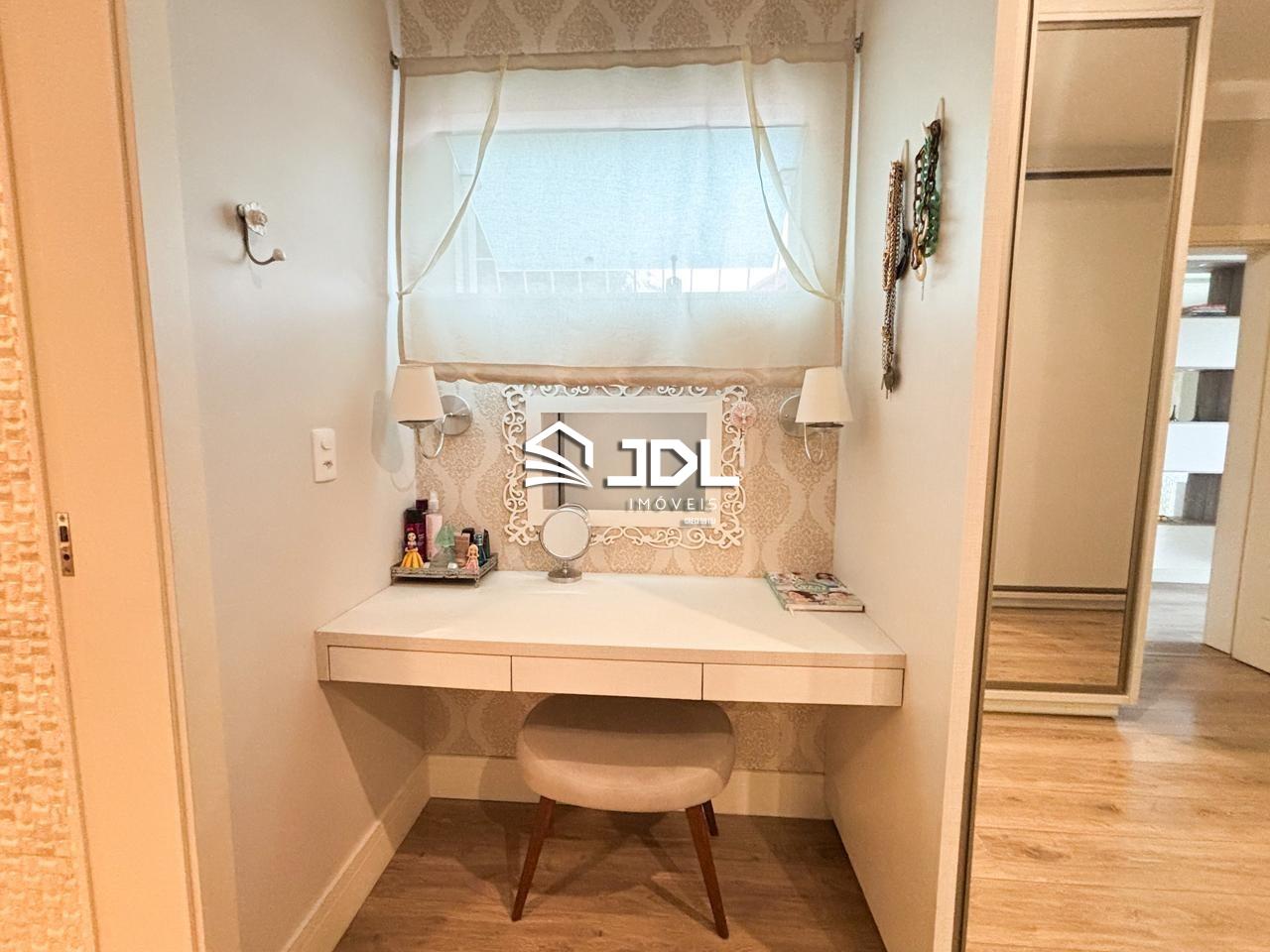 Casa à venda no bairro Itoupava Seca: 