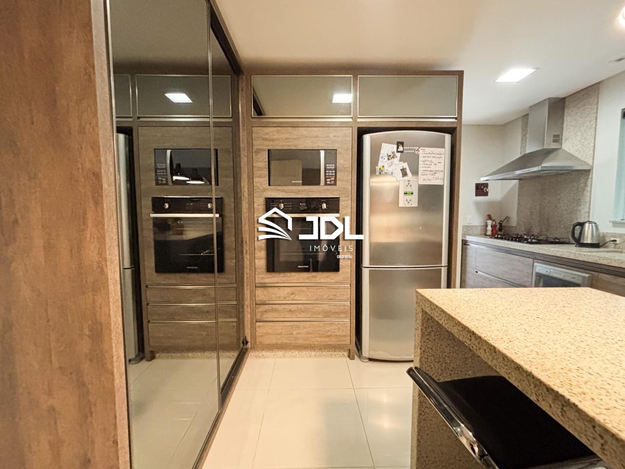 Casa à venda no bairro Itoupava Seca: 