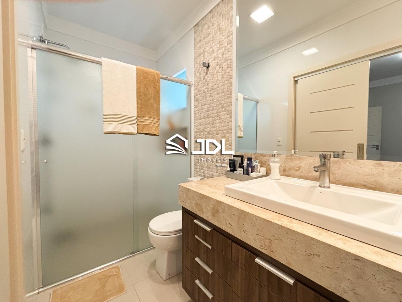 Casa à venda no bairro Itoupava Seca: 