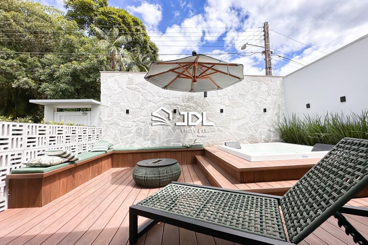 Casa à venda no bairro Velha: 