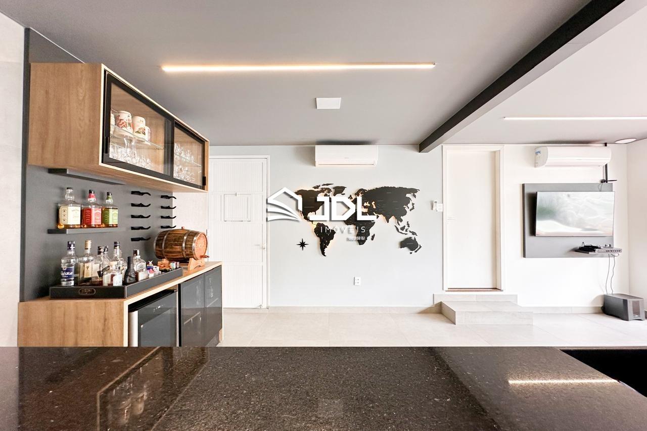 Casa à venda no bairro Velha: 