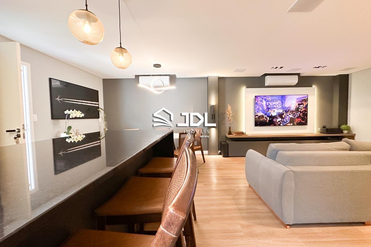 Casa à venda no bairro Velha: 