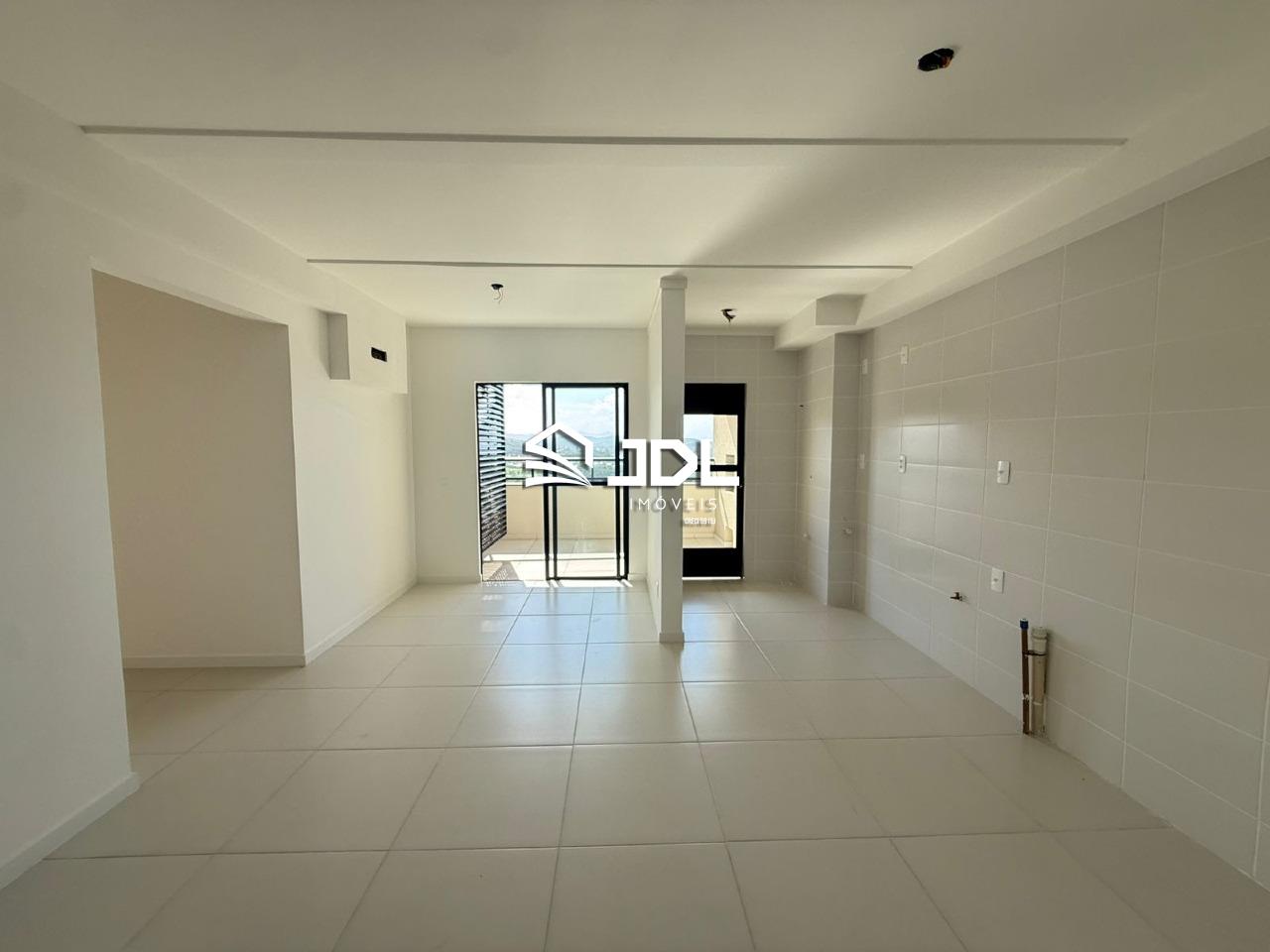 Apartamento à venda no bairro Armação: 